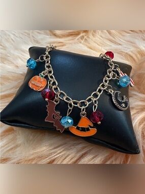Halloween Charm Bracelet NEW!